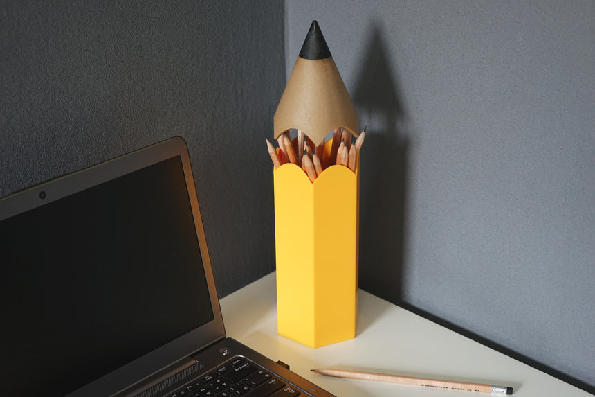 Dinsor Stationery Container |